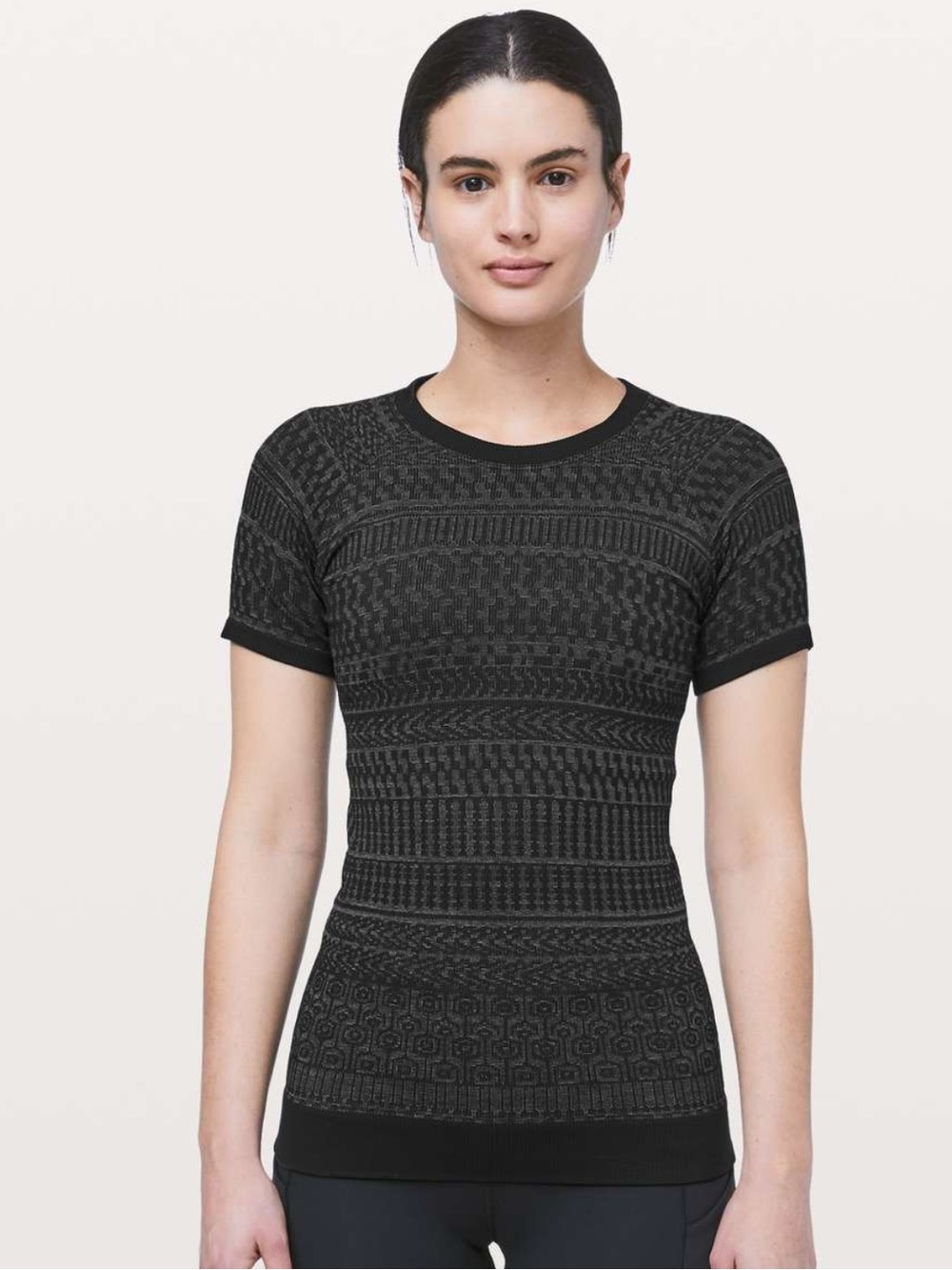 Lululemon run less shirt